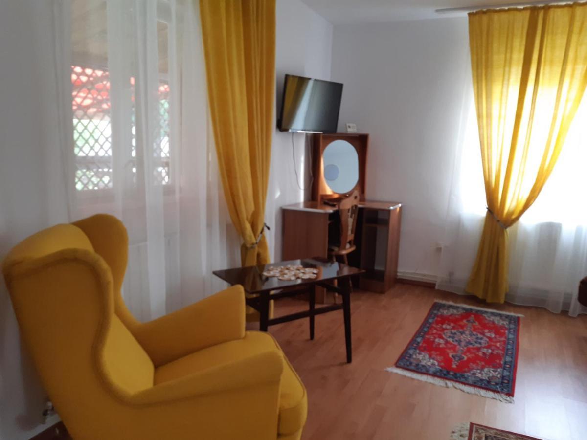 Villa Casa Dyasof Rohia Exterior foto